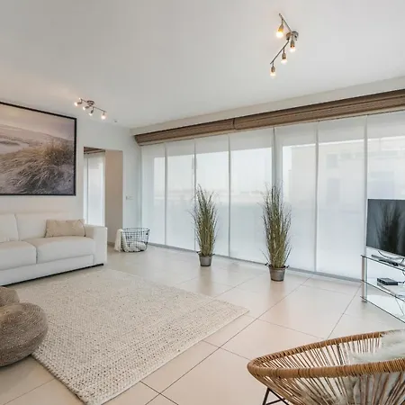 Gelijkvloers Zeedijk - Lichtrijk En Modern Apartment *