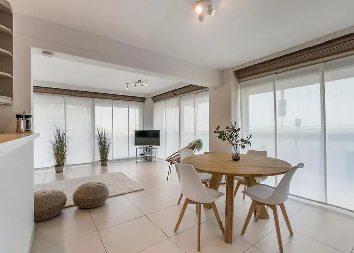 Gelijkvloers Zeedijk - Lichtrijk En Modern דירה