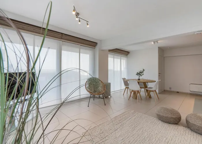 Gelijkvloers Zeedijk - Lichtrijk En Modern בלנקנברג